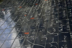 How do I love you - let me count the ways. Three hundred or more ways to be precise. Love is all around in the Abbess' gardens in Monmartre, Paris. The declaration covers more than 600 tiles