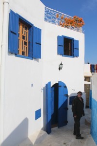 White, blue and a touch of red, Rabat kasbah