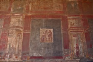 Red and black murals indicated great wealth