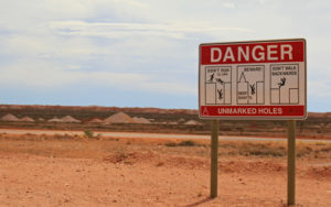 The many dangers of strolling around Coober Pedy